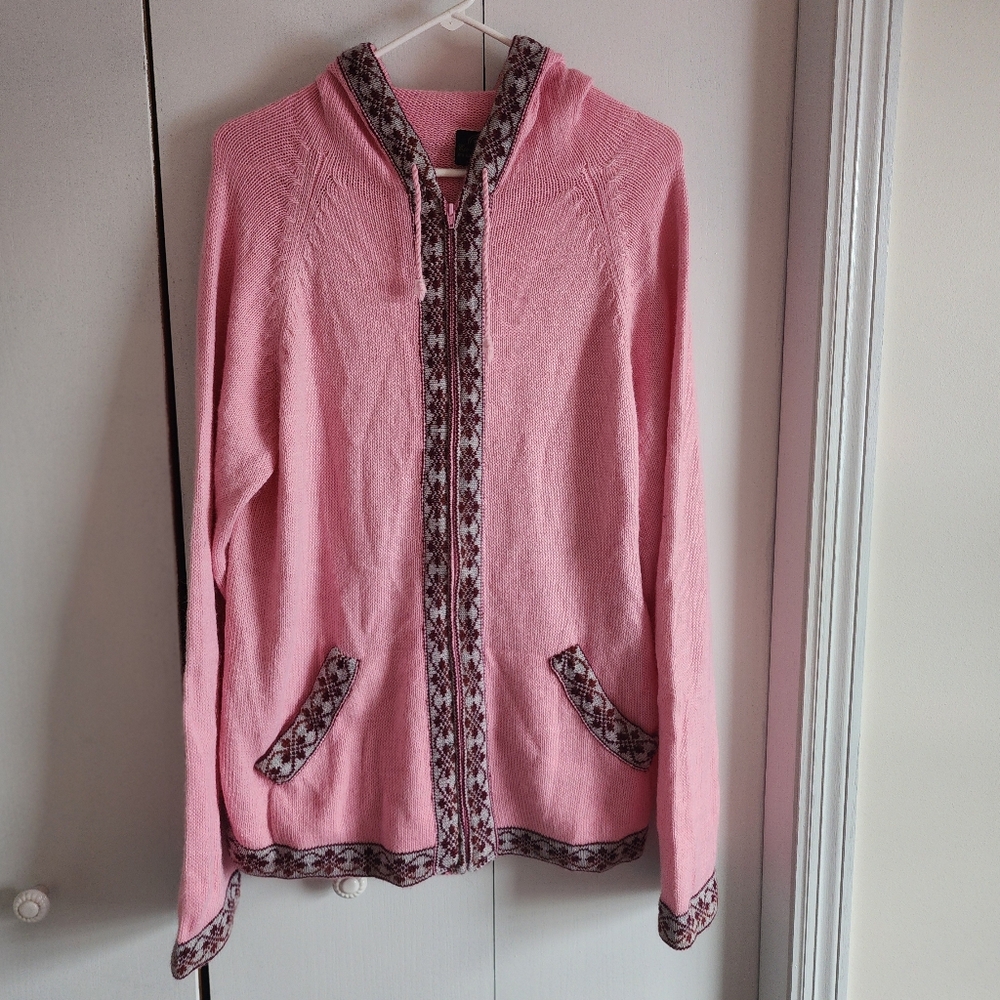 Elegant Pink Hooded Cardigan with Patterned Trim
